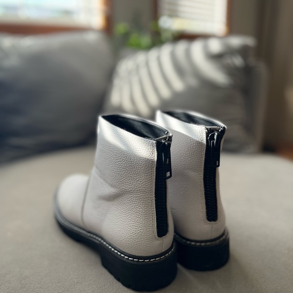 Matt & Nat women’s boot - Picture 2 of 3